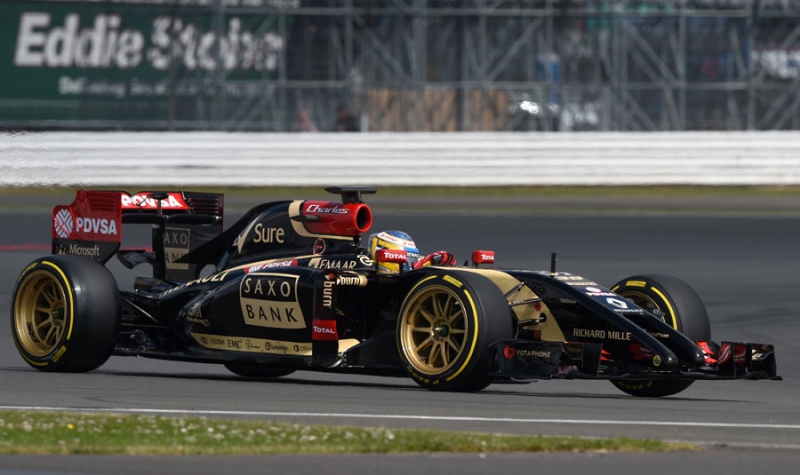 Lotus тестирует резину под 18-дюймовые диски