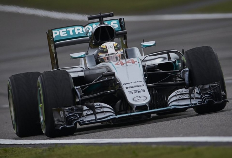 Mercedes спасла некоторые элементы силовой установки Льюиса Хэмилтона с этапа в Китае
