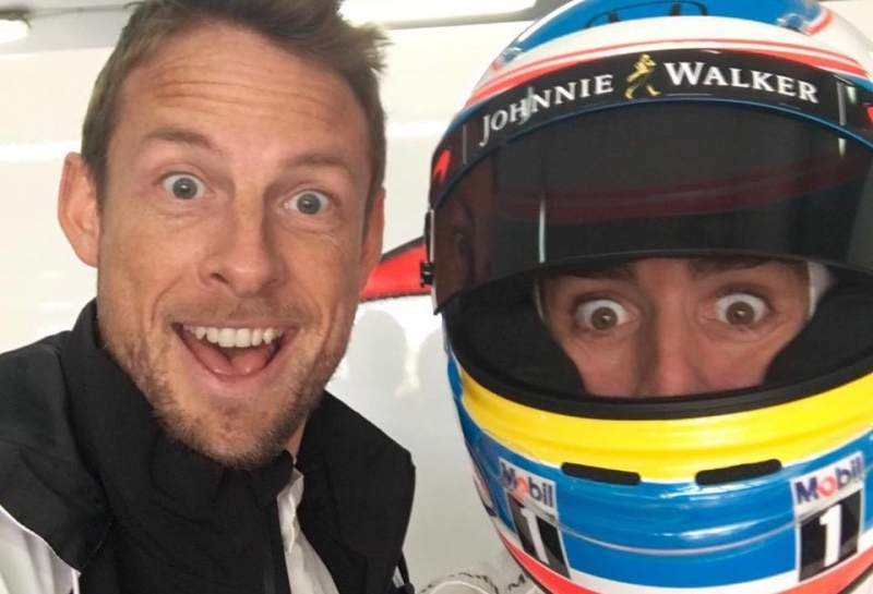 McLaren провела два дня рекламных съёмок в Барселоне