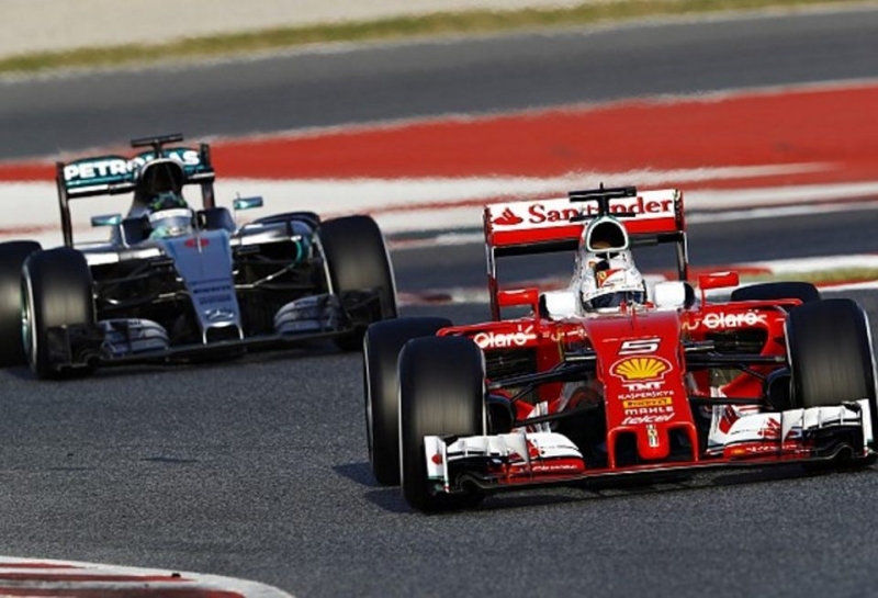 Дитрих Матешиц: Мощь Mercedes и Ferrari вредит Формуле 1