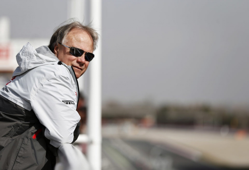 Haas не спешит подписывать контракты со спонсорами
