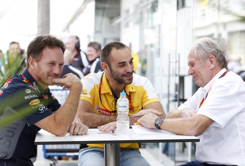 Renault: В Red Bull наконец-то довольны двигателем