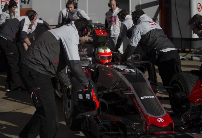 Haas досрочно закончила тестовый день