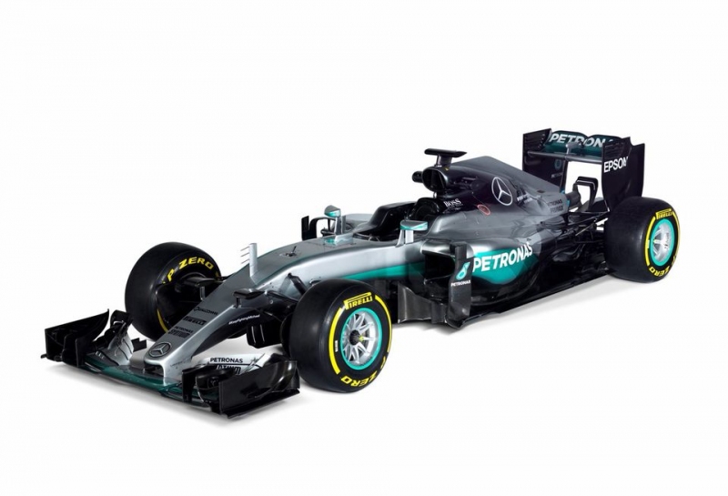 Mercedes показала новое шасси W07