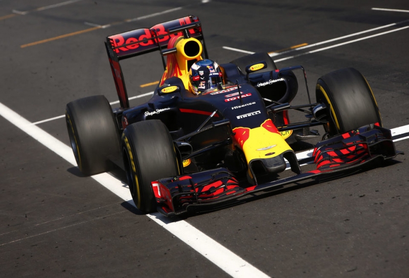 Даниэль Риккардо: Red Bull Racing прогрессирует высокими темпами