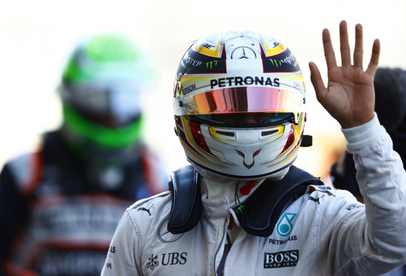 Льюис Хэмилтон выиграл квалификацию в Мексике, падение темпа Ferrari