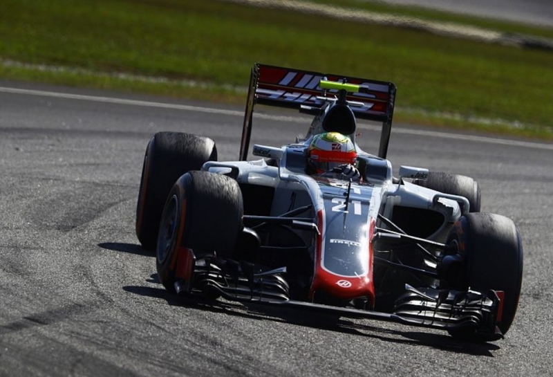 Haas получила денежный штраф за оторвавшееся колесо Гутьерреса
