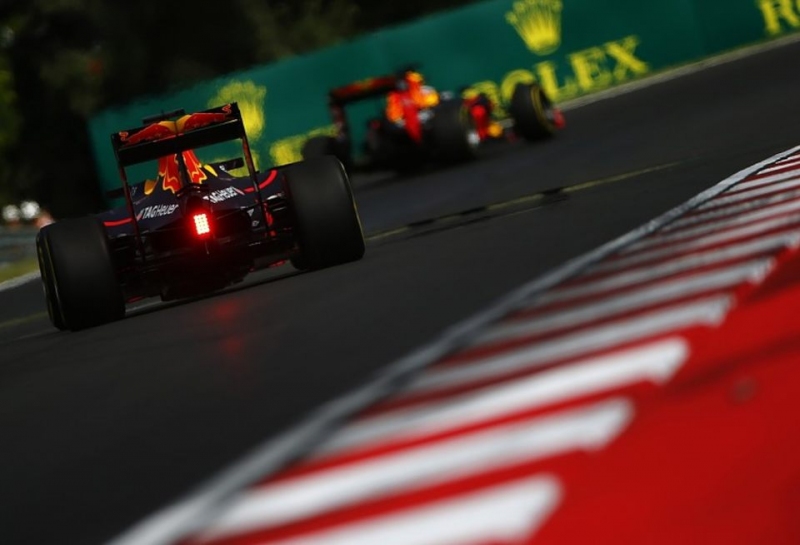 Пэт Симондс: Red Bull сыграла ключевую роль в определении дизайна машин 2017 года
