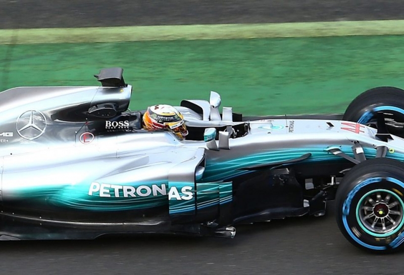 Petronas подготовила новое топливо для команды Mercedes