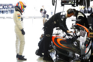 Гэри Андерсон о противостоянии технических групп McLaren и RBR