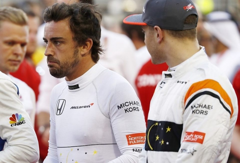 Фернандо Алонсо: Проблемы McLaren просто изумляют