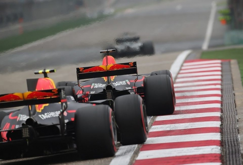 Red Bull: Мы не знаем, как сократить отставание от Mercedes и Ferrari
