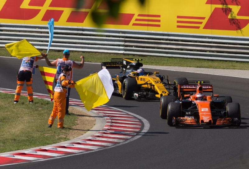 Кристиан Хорнер: Renault не станет поставлять двигатели McLaren