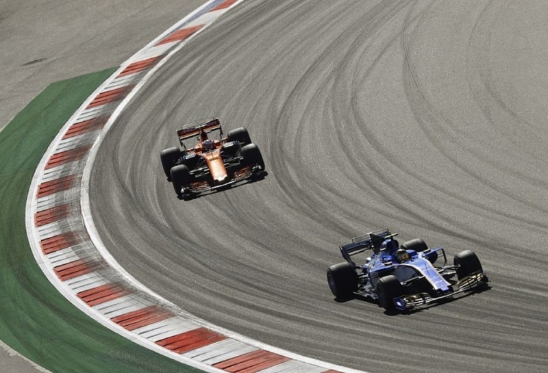 Sauber будет использовать коробки передач McLaren в 2018-м