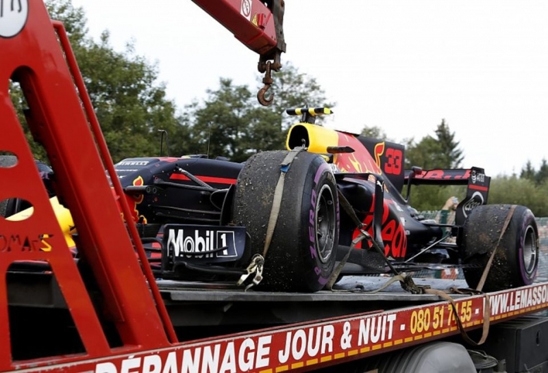 Йос Ферстаппен: Макс начинает сомневаться в Red Bull Racing