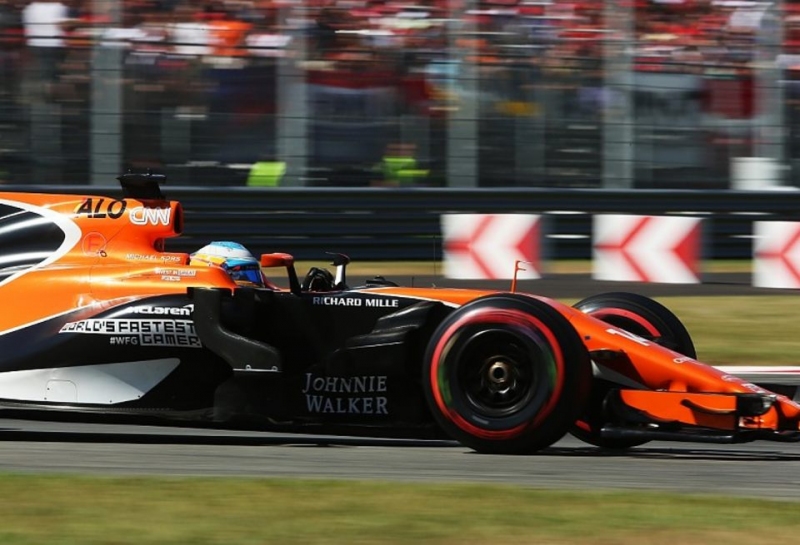 В McLaren не исключают создания собственного двигателя