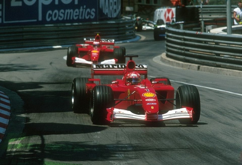 Машина Ferrari F2001 Михаэля Шумахера продана на аукционе за рекордную сумму