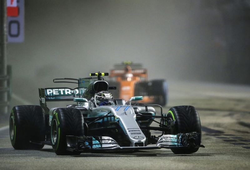 Тото Вольф: Возможно, в чемпионскую битву включится и McLaren-Renault