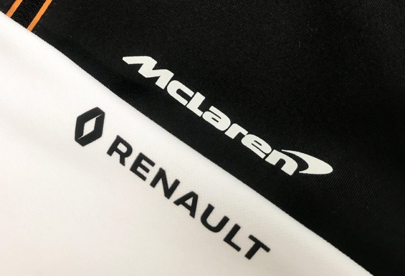 Видео: Первый запуск двигателя Renault на машине McLaren