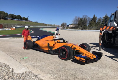 Эрик Булье: Это только тесты – дайте McLaren время!