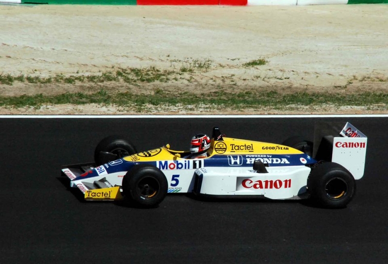 В Williams не исключили возможности перехода на двигатели Honda