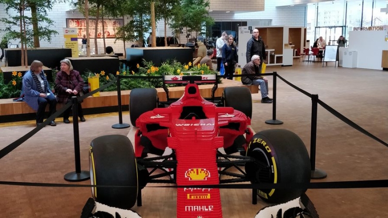 В ДАТСКОМ ЛЕГОЛЕНДЕ ВЫСТАВЛЕНА МОДЕЛЬ FERRARI F1 В МАСШТАБЕ 1:1