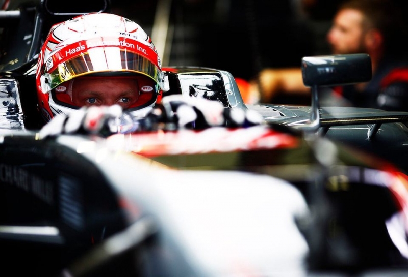 Магнуссен успешно прошел медосмотр FIA и допущен к субботним заездам в Мексике