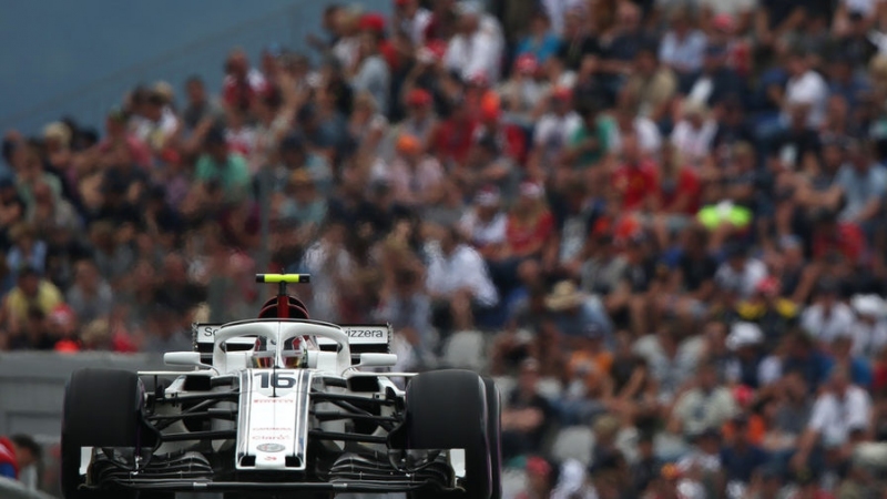 ЖАК ВИЛЬНЁВ: БУДЕТ ЛУЧШЕ, ЕСЛИ ЛЕКЛЕР ЕЩЕ ГОД ПОСИДИТ В SAUBER