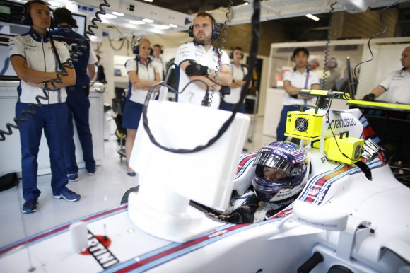 В пятницу Williams выполняла «домашнюю работу»