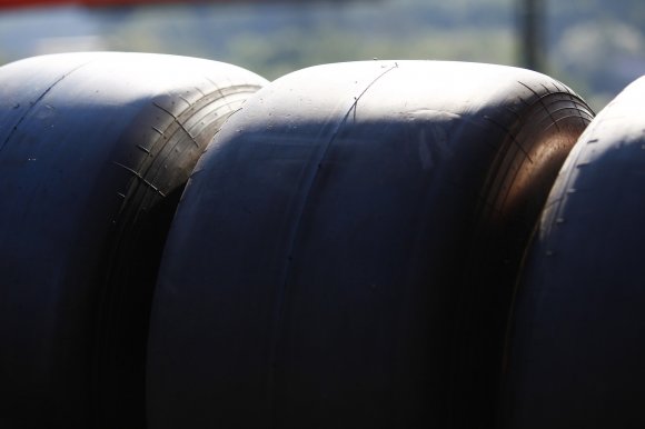 Pirelli: У нас нет доказательств дефектов шин или их структуры