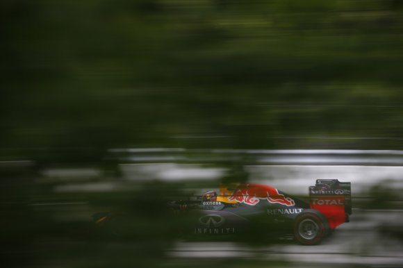 В Red Bull хотят проехать этапы в Канаде и Австрии без штрафов