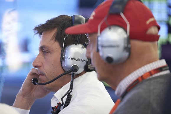 FIA: Ложных пит-стопов больше не будет!