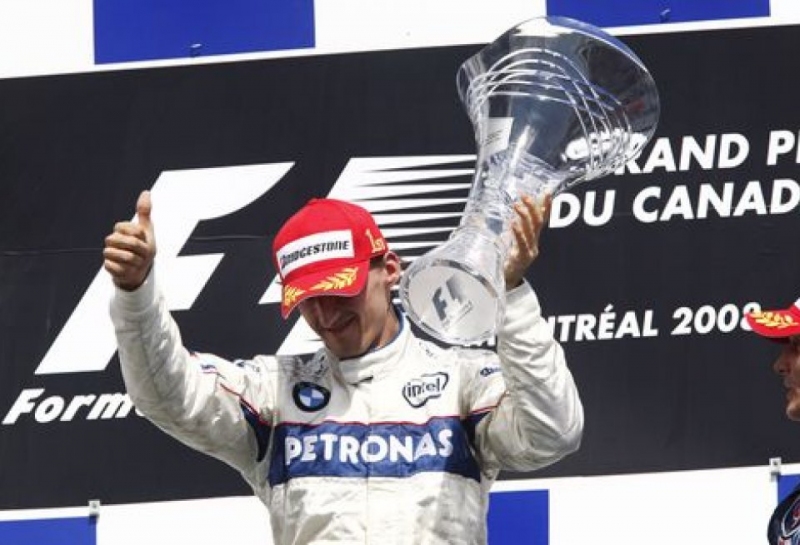 Экс-пилоты Sauber Хайнц-Харальд Френтцен, Фелипе Масса и Роберт Кубица поздравили команду