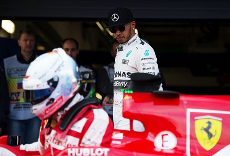 Льюис Хэмилтон надеется на прогресс Ferrari в 2016 году
