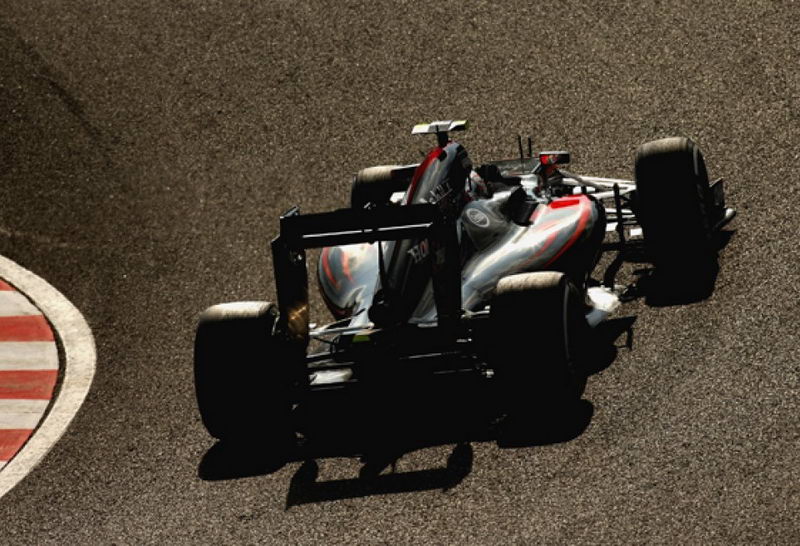 Эрик Булье: В дуэте McLaren-Honda нет раскола
