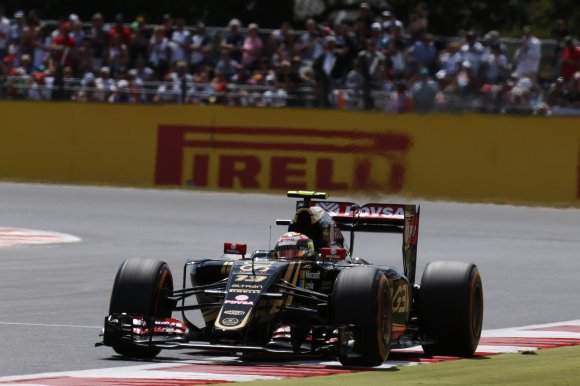 Lotus обязали оплатить счета на один миллион долларов
