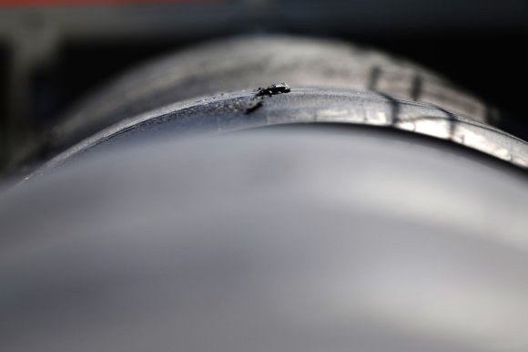 Pirelli разрабатывает мягчайший состав резины на 2016 год