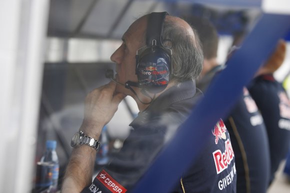 Тост: В аэродинамике Toro Rosso не уступает Mercedes