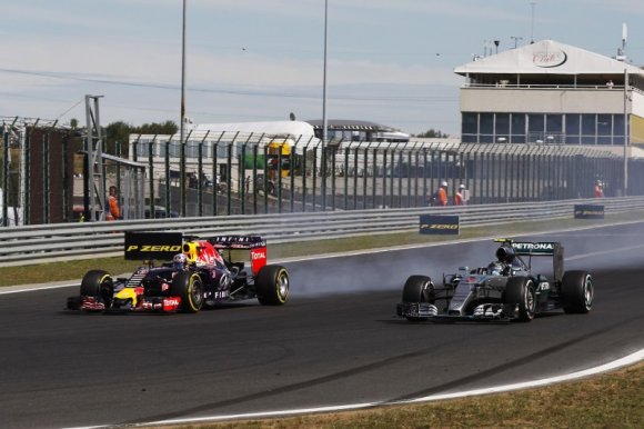 В Mercedes опасаются прогресса Red Bull Racing