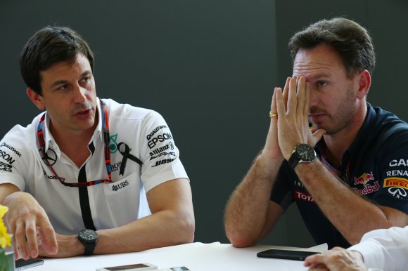 Тото Вольф: У Mercedes не было переговоров с Red Bull Racing