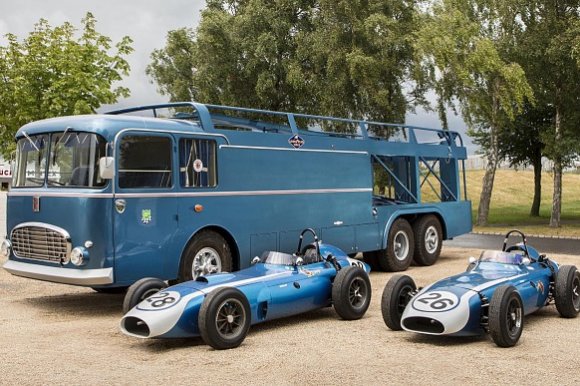 Автомобили Scarab F1 выставлены на аукцион