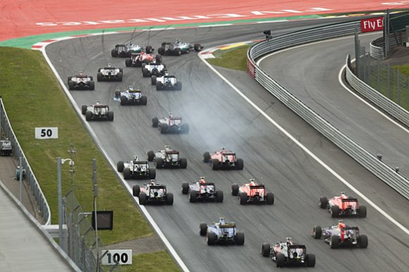 FIA планирует пересмотр штрафов