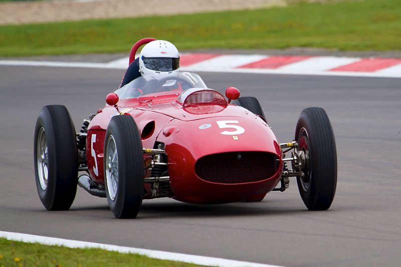 формула один ferrari 246 P