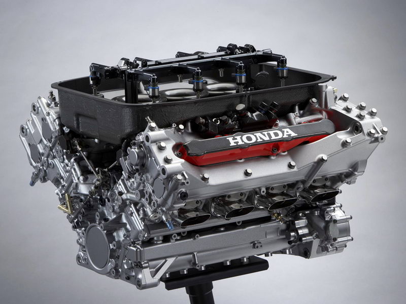 Honda F1 RA806E V8 в разрезе