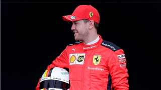 Bild: Феттель чекає на запрошення Mercedes