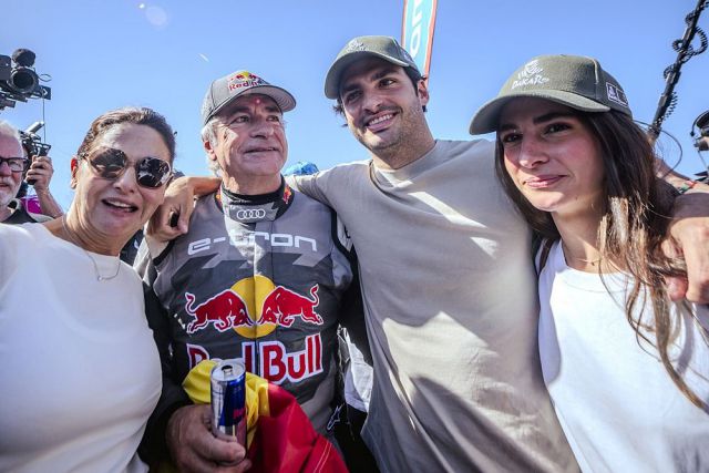 Батько Сайнса: Хочу бачити сина напарником Ферстаппена в Red Bull