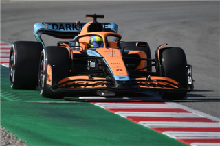 Норріс, Ріккардо та весь McLaren жертвують гроші для дітей України