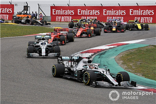 Гран Прі Китаю: Mercedes зробила третій дубль поспіль
