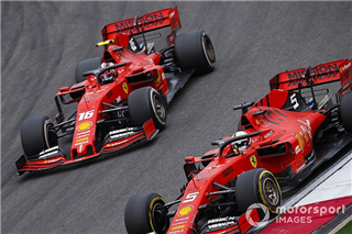 Феттель: Ferrari вступила у вирішальний період оновлення машини