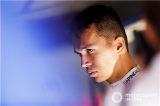 Албону ще зарано переходити до Red Bull - Тост